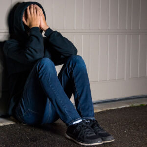 Εφιάλτης για 17χρονο στη Νίκαια: Έπεσε θύμα βιασμού από δύο νεαρούς