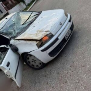 Τροχαίο στη Λούτσα: O 15χρονος που σκοτώθηκε άνοιξε την πόρτα και εκσφενδονίστηκε – Ζούσε μόνος με τη μητέρα του