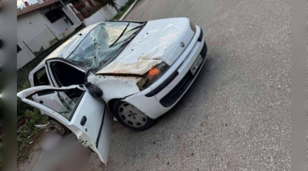 Τροχαίο στη Λούτσα: O 15χρονος που σκοτώθηκε άνοιξε την πόρτα και εκσφενδονίστηκε – Ζούσε μόνος με τη μητέρα του