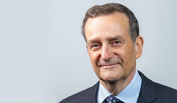 Ανώτατος εισαγγελέας: «Η βασιλική οικογένεια της Βρετανίας δεν είναι υπεράνω του νόμου»