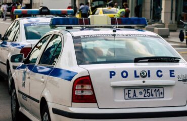 Θεσσαλονίκη: Ρομά απειλούσαν με μαχαίρια περαστικούς στον Νέο Σιδηροδρομικό Σταθμό και τους λήστευαν