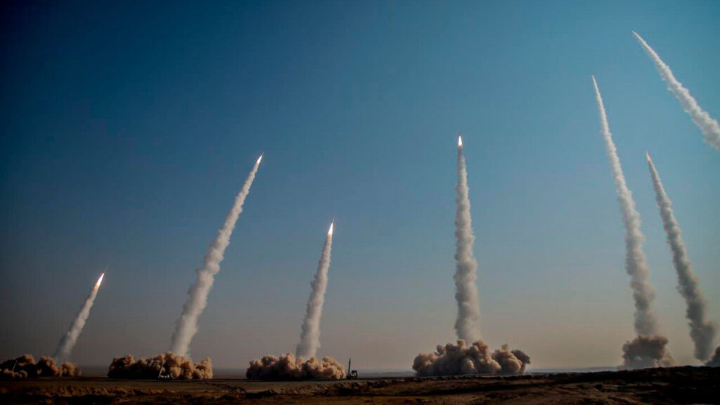 Το Ιράν εξέδωσε ΝΟΤΑΜ για προγραμματισμένες εκτοξεύσεις πυραύλων την Πέμπτη