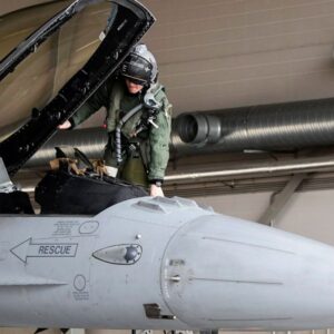 Ρωσία για Ολλανδούς πιλότους σε ουκρανικά F-16: «Νόμιμοι στρατιωτικοί στόχοι και εγκληματίες»