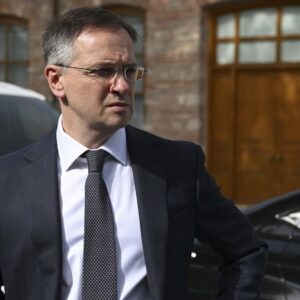 Σε δύο ώρες ολοκληρώθηκαν οι συνομιλίες Ουκρανίας-Ρωσίας – Οι «μυστικές συναντήσεις» του Β.Μεντίνσκι