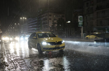 Κακοκαιρία από την Παρασκευή το απόγευμα – «Γραμμή λαίλαπας» από Θράκη έως Πελοπόννησο