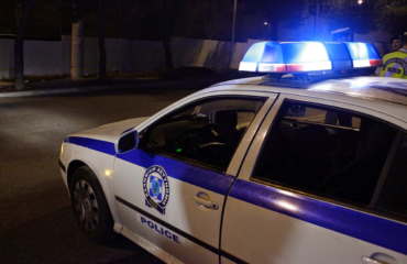 Έκρηξη από χειροβομβίδα αμυντικού τύπου στον Κορυδαλλό: Ζημιές σε έξι σταθμευμένα αυτοκίνητα