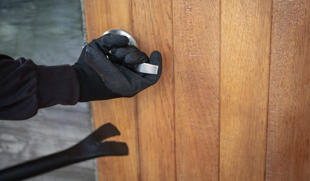 Θεσσαλονίκη: Συνελήφθη 36χρονος Γεωργιανός για πληθώρα διαρρήξεων σε σπίτια – Χιλιάδες ευρώ η λεία του