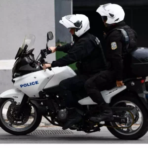 Αλλοδαποί επιτέθηκαν κατά Αστυνομικών στον Κολωνό