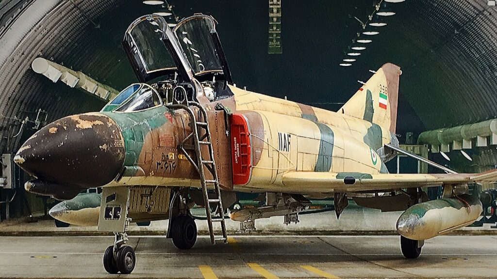 Πτώση μαχητικού αεροσκάφους; F-4D της ιρανικής Αεροπορίας – Νεκρός ο ένας πιλότος