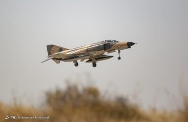 Ιράν: Eκπαιδευτικό αεροσκάφος συνετρίβη στα δυτικά της χώρας – Ποιος ήταν ο πιλότος που έχασε τη ζωή του