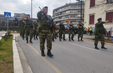 Ιωάννινα: Διμοιρία της Προεδρικής Φρουράς, F-16 και στρατιωτικά ελικόπτερα στη μεγάλη παρέλαση αύριο