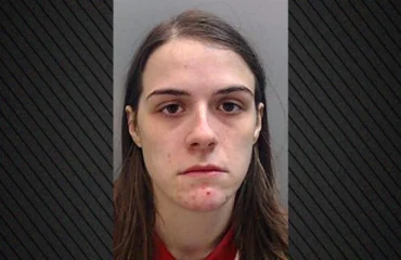 Η κατάσταση έχει ξεφύγει: Βρετανίδα ξεγέλασε την κολλητή της για να έχει ερωτικές επαφές μαζί της!