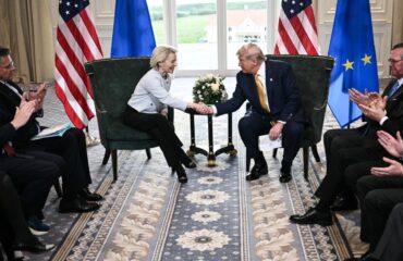 Politico: «Οι ΗΠΑ θα προχωρήσουν σε αντίποινα κατά της ΕΕ αν επιλέξει ευρωπαϊκά όπλα έναντι των αμερικανικών»!