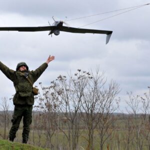 Βίντεο: Ρωσικά drones καταστρέφουν οχήματα των AFU στην Ντρούζκοβκα