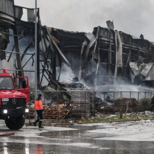 Η Περιφέρεια Θεσσαλίας έβαλε λουκέτο στο κεντρικό εργοστάσιο της «Βιολάντα»