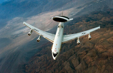 Το ΝΑΤΟ ανέπτυξε ξανά αεροσκάφος τύπου E-3A Sentry στην αεροπορική βάση του Ικονίου στην Τουρκία