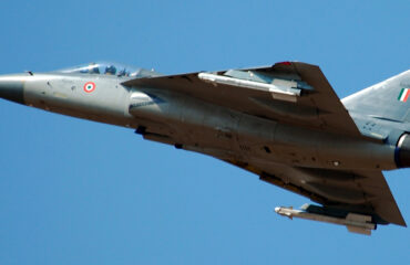 Tejas: Νέα συντριβή για το ινδικό μαχητικό – Σώθηκε ο πιλότος