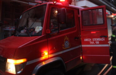 Θεσσαλονίκη: Φωτιά στο πρώην στρατόπεδο Κόδρα (βίντεο)