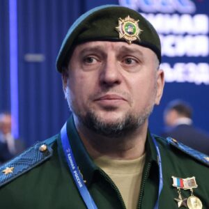 Άπτι Αλαουντίνοφ: Ο Ρώσος στρατηγός-στρατιώτης που πολεμά στην πρώτη γραμμή στην Ουκρανία