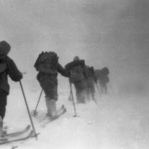 Βίντεο: Σπρώχνουν Ρώσο σε χιονοδρομικό κέντρο στην Γεωργία κατά την κατάβαση