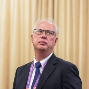 Σύμβουλος Β.Πούτιν: «Οι Βρετανοί αξίζουν κάτι καλύτερο από την ελίτ που έχουν»