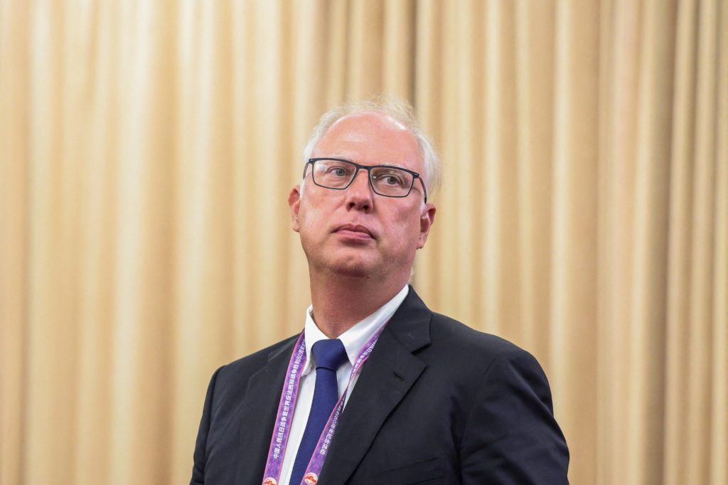 Σύμβουλος Β.Πούτιν: «Οι Βρετανοί αξίζουν κάτι καλύτερο από την ελίτ που έχουν»