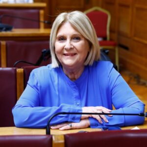 Σ.Βούλτεψη: «Οι κομμουνιστές του σήμερα φεύγουν με μία σφαλιάρα»