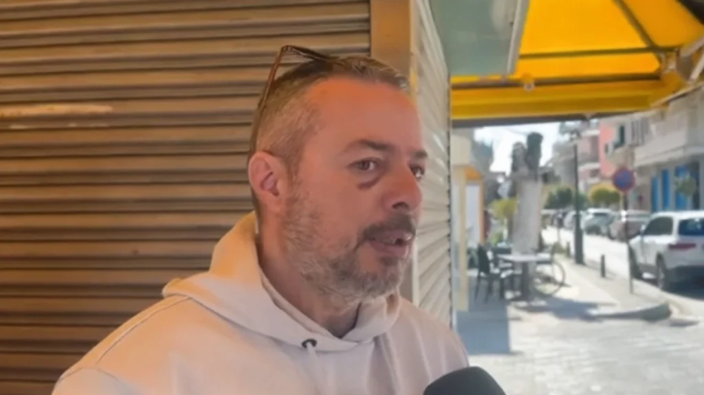 Γαστούνη: Ο ιδιοκτήτης περιπτέρου που δέχθηκε επίθεση από 20 Ρομά κλείνει την επιχείρησή του- «Τυχερός που γλίτωσα»