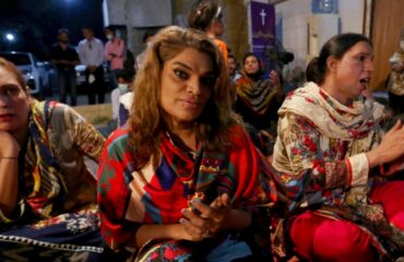 Βίντεο: Στο Πακιστάν η επαφή με τους τρανς θεωρείται πιο ηθική από ότι με τις γυναίκες