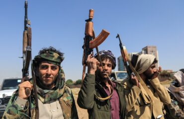 Βίντεο: Άνδρας στην Υεμένη πυροβολεί και σκοτώνει εν ψυχρώ φίλο του επειδή αστειεύτηκε μαζί του!