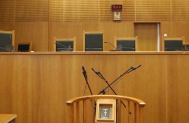 Αθώοι και οι 7 κατηγορούμενοι για την επίθεση με οπαδικά κίνητρα που οδήγησαν σε κωματώδη κατάσταση 20χρονο