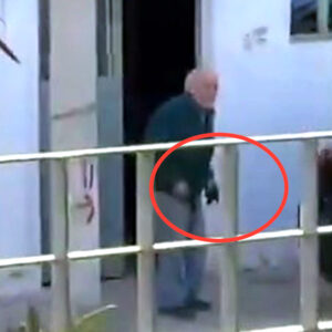 Άγιος Ιωάννης Ρέντης: Καταγγελία σε βάρος 85χρονου – Απείλησε με αεροβόλο μαθητές του Γυμνασίου