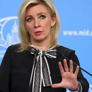 Μ.Ζαχαροβα: «Αν Βρετανοί – Γάλλοι στείλουν στρατό στην Ουκρανία πάμε για στρατιωτική εμπλοκή πολλών κρατών»