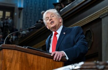 Ντόναλντ Τραμπ: «Το Ιράν δεν γίνεται να αποκτήσει πυρηνικά όπλα – Δεν θέλω να χτυπήσω αλλά…»