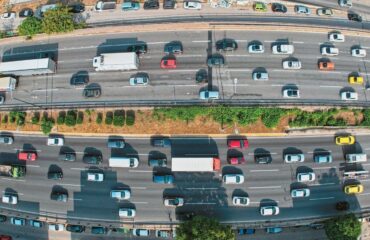 Al κάμερες, drones & προηγμένα συστήματα επιτήρησης: Πότε & πώς θα σταλούν οι «τσουχτερές» κλήσεις στους oδηγούς