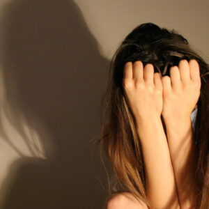 Κορίτσια από Γυμνάσιο της Πάτρας ξυλοφόρτωσαν συμμαθήτριά τους σε σχολική εκδρομή