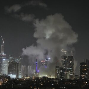 Ισραήλ: Με 200 μαχητικά αεροσκάφη η μεγαλύτερη επιδρομή που έχει γίνει ποτέ στο Ιράν (βίντεο)