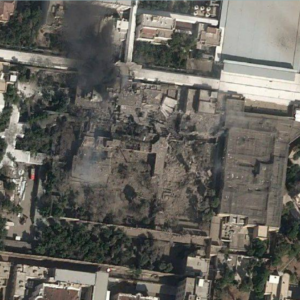 Δορυφορική εικόνα από τον βομβαρδισμό του ισοπεδωμένου σπιτιού του Αγιατολάχ Χαμενεΐ – Δεν βρισκόταν μέσα