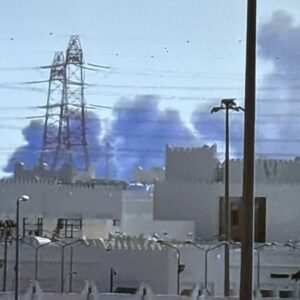 Μεγάλη ιρανική πυραυλική επίθεση κατά αμερικανικής αεροπορικής βάσης στο Κατάρ (βίντεο)