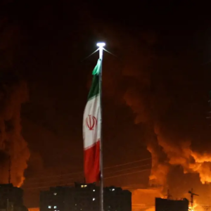 Ισραηλινός Στρατός: «Καταστρέψαμε περίπου το μισό των πυραυλικών αποθεμάτων του Ιράν»