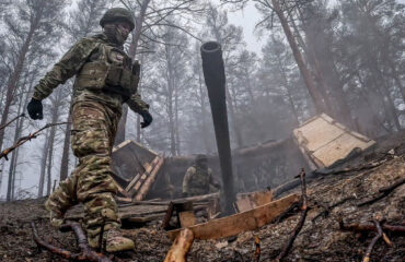 Ρώσοι κομάντος δείχνουν τα πτώματα Ουκρανών στρατιωτών μετά από μάχη στην Νοβοπάβλοφκα – Δείτε βίντεο