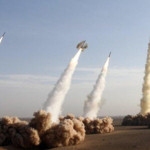 Μπαχρέιν: «Τα συστήματα αεράμυνας αναχαίτισαν νέο κύμα ιρανικών επιθέσεων με βαλλιστικούς πυραύλους και drones»