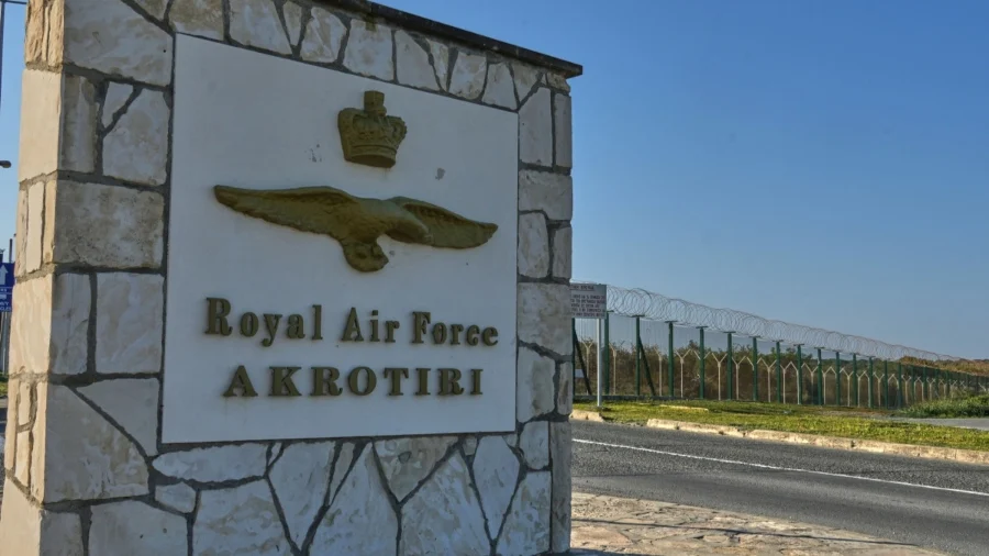 Ακρωτήρι: Λήξη συναγερμού – Ξανά σε λειτουργία το αεροδρόμιο Πάφου – Προληπτικές εκκενώσεις περιοχών