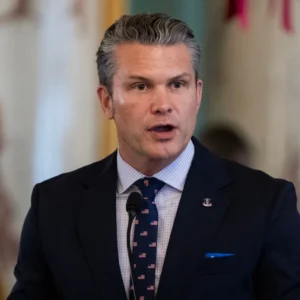 Π.Χέγκσεθ: «Το ιρανικό καθεστώς διεξάγει πόλεμο κατά των ΗΠΑ εδώ και 47 χρόνια»