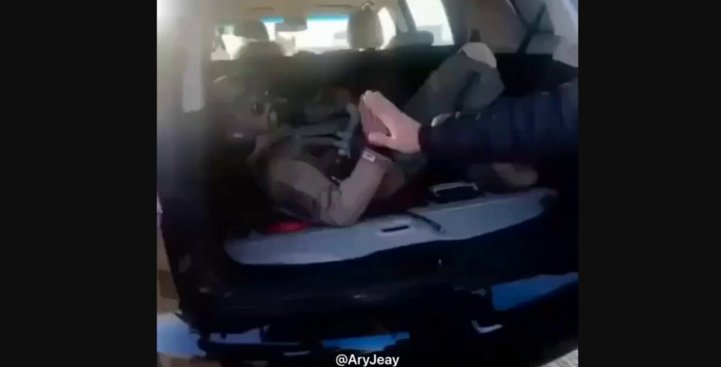 Βίντεο: Οι Αμερικανοί πιλότοι του F-15 που καταρρίφθηκε στο Κουβέιτ είναι καλά στην υγεία τους