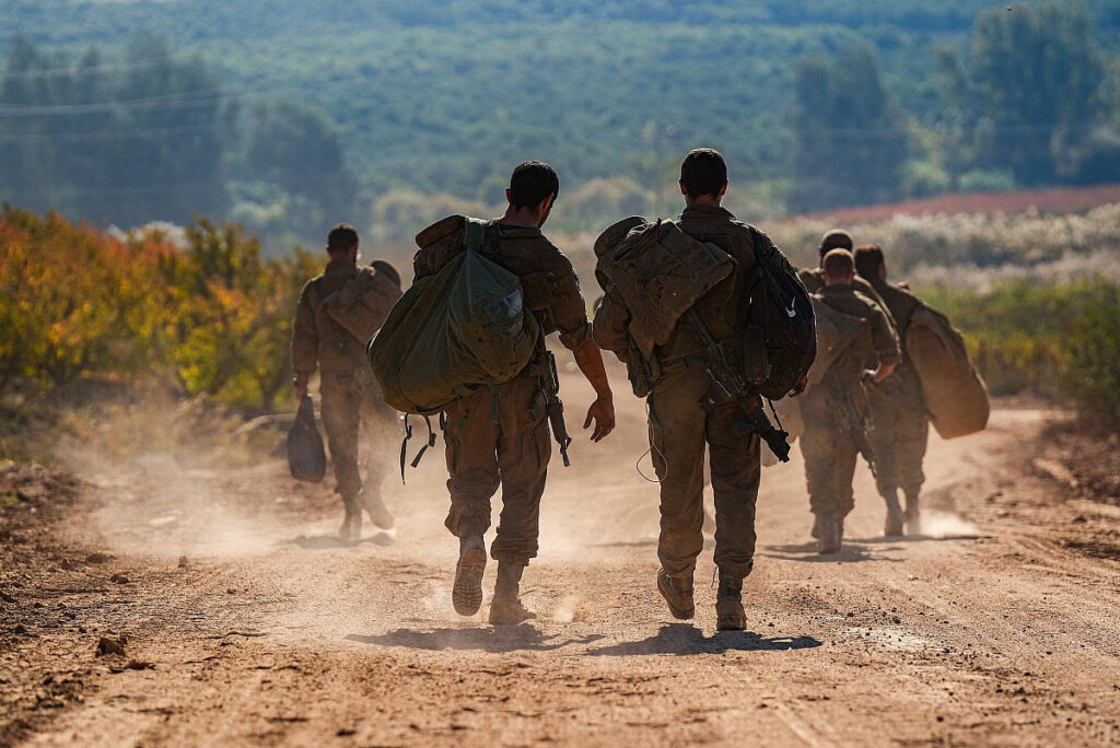 Bίντεο: Ισραηλινές μονάδες εισβάλουν στον Λίβανο – Εγκαταλείπει τις θέσεις του ο λιβανικός Στρατός!