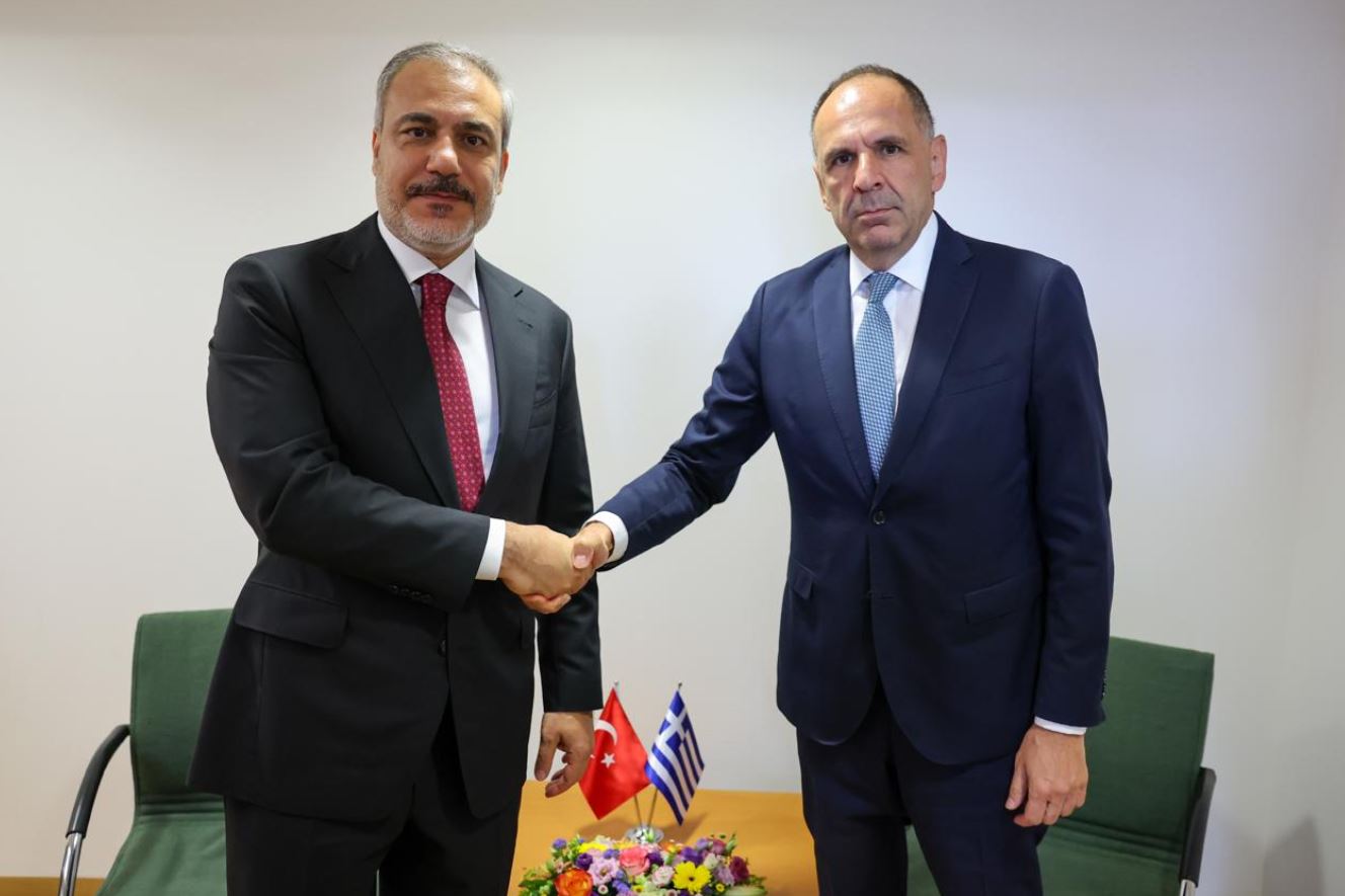 Τηλεφωνική επικοινωνία Γ.Γεραπετρίτη με τον Χ.Φιντάν για τις εξελίξεις στη Μέση Ανατολή