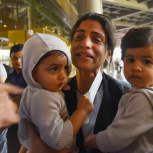 Άνοιξε σε «περιορισμένο βαθμό» το αεροδρόμιο του Ντουμπάι: Οι πρώτες αναχωρήσεις για το σπίτι