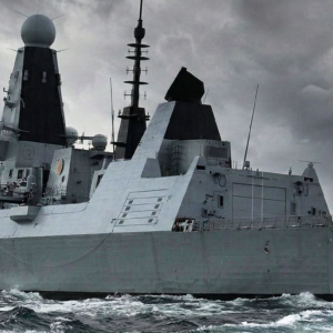 Η Βρετανία ετοιμάζεται να στείλει το αντιτορπιλικό HMS Duncan στην Κύπρο