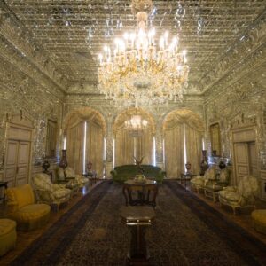 Εκτεταμένες ζημιές στο Παλάτι Γκολεστάν μετά τις αμερικανο-ισραηλινές επιθέσεις στο Ιράν (βίντεο)